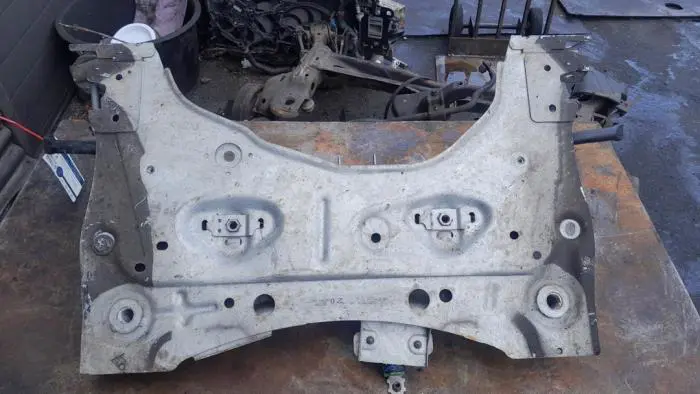 Subframe Renault Captur