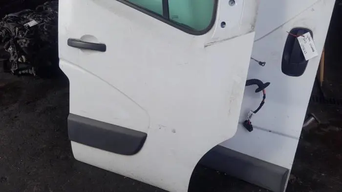 Portier 2Deurs rechts Renault Master