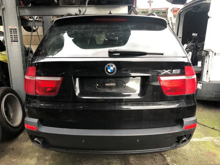 Torsieveer achter BMW X5