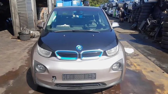 Scherm links-voor BMW I3