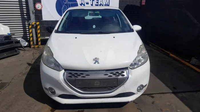 Voorbumper Peugeot 208