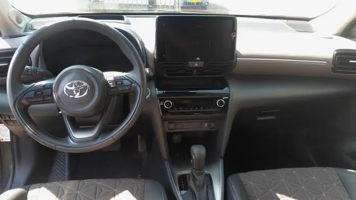 Dashboardkastje Toyota Yaris Cross