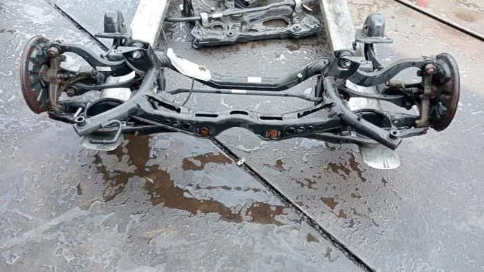 Subframe Volkswagen Golf