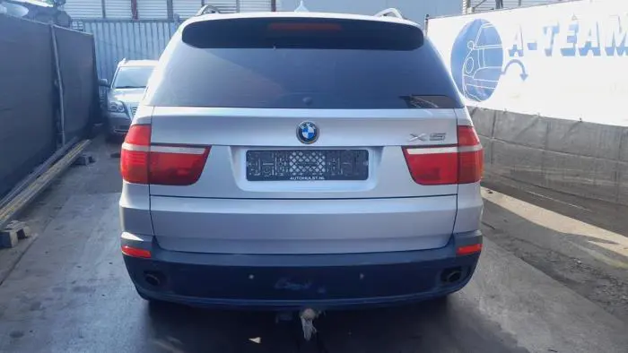 Torsieveer achter BMW X5