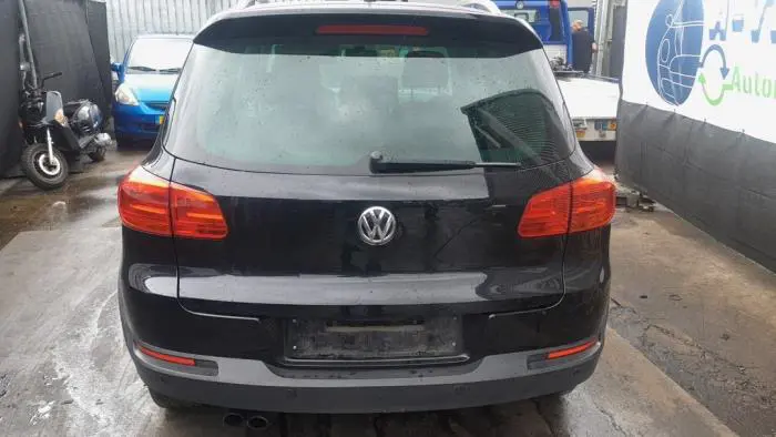 Torsieveer achter Volkswagen Tiguan