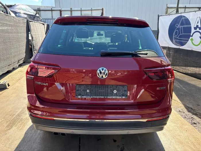 Torsieveer achter Volkswagen Tiguan