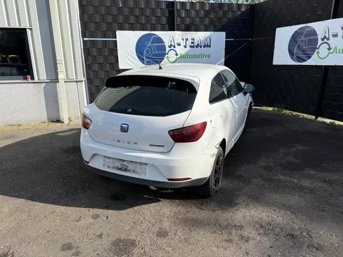 Aandrijfas links-voor Seat Ibiza