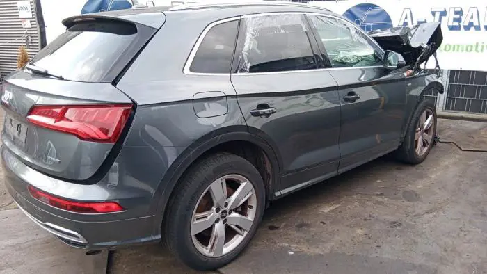 Tank Klep Audi Q5