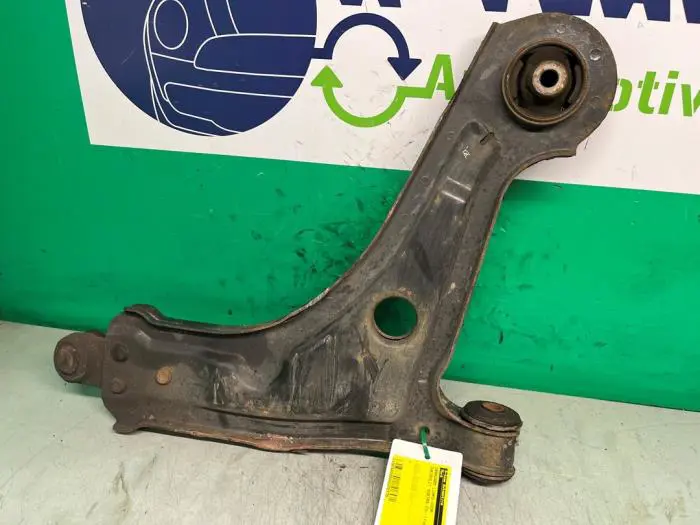 Draagarm links-voor Chevrolet Nubira 03-