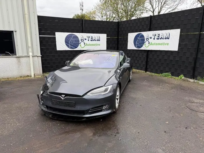 Aandrijfas links-achter Tesla Model S