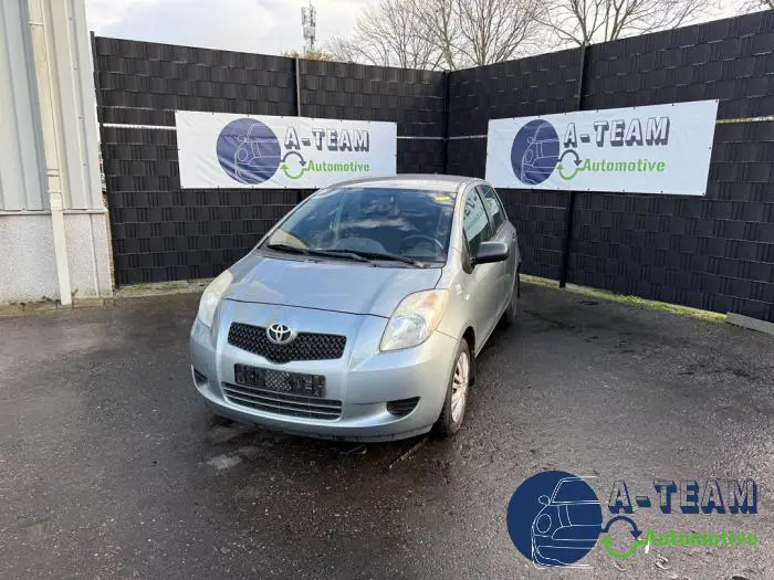 Toyota Yaris 2 06-